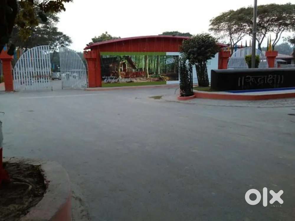 Resale corner plot in Woodland Garden Scorpio Club