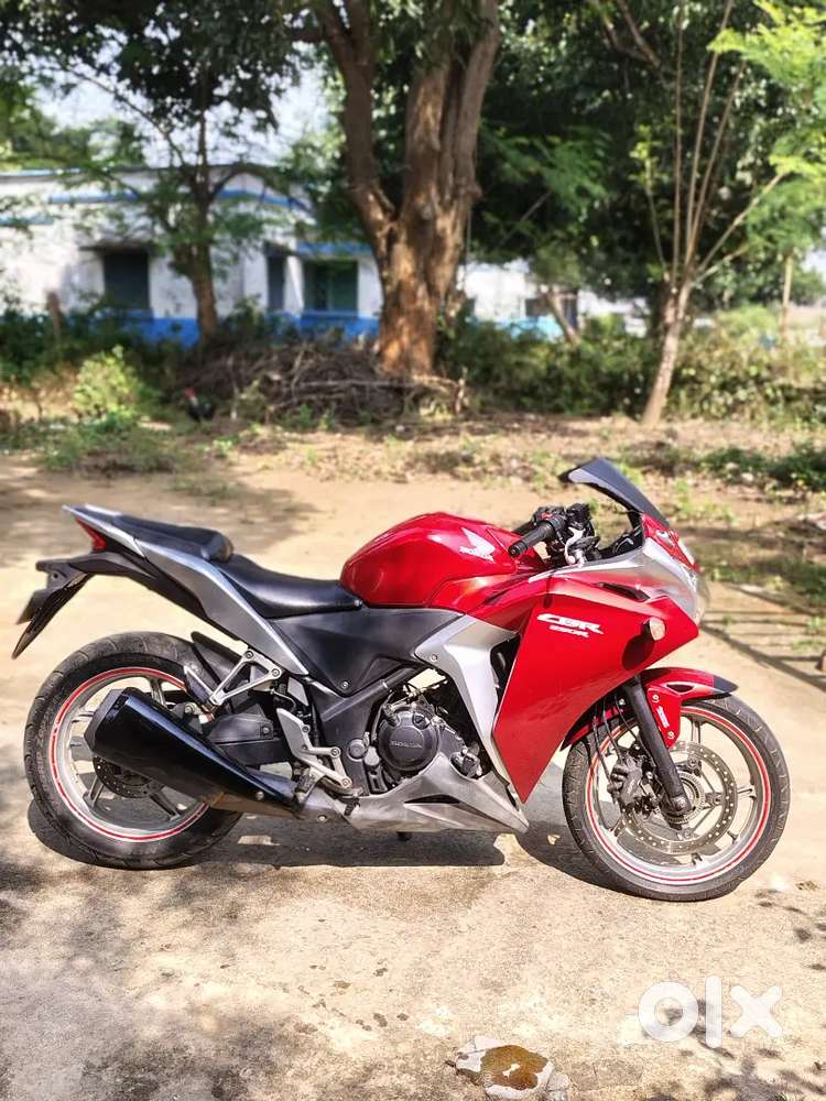 Honda cbr 250r Combined abs Excellent condition Only 17000km driven
