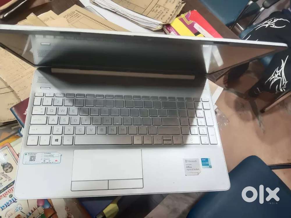 Hp laptop model november 2025 some features are show on in photo