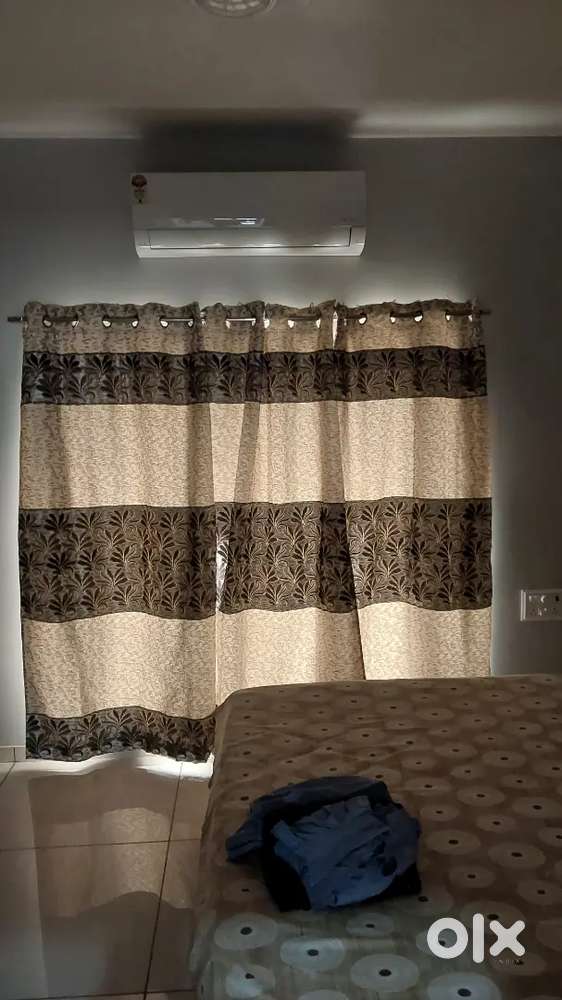 Drawing Hall curtain set