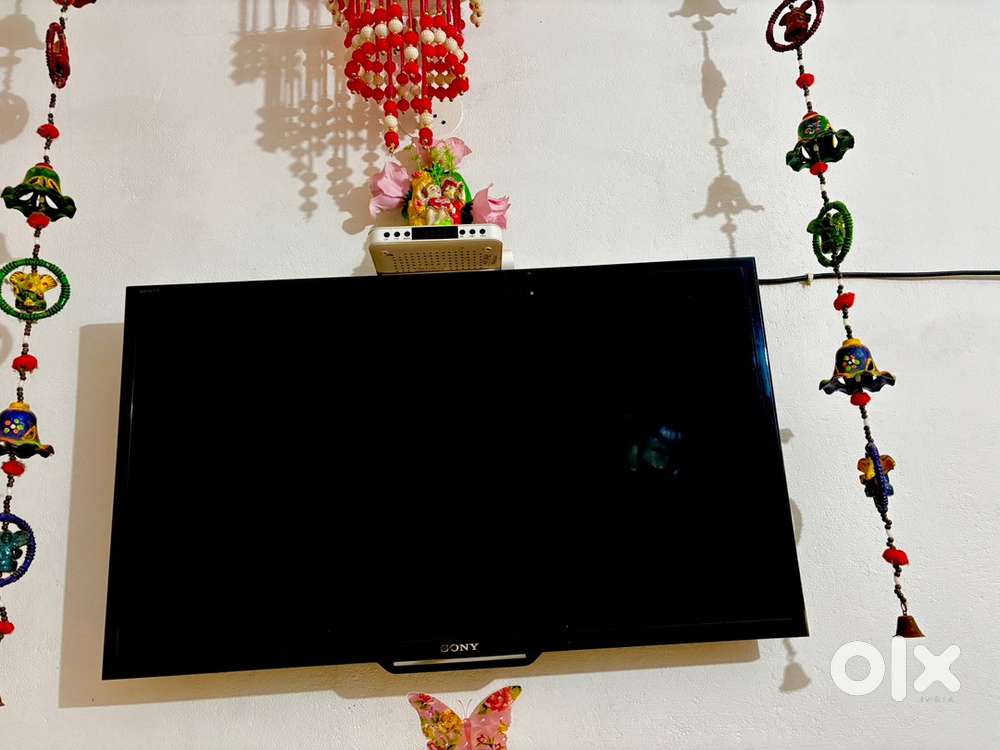 Sony Bravia 32inch Smart TV(internet)