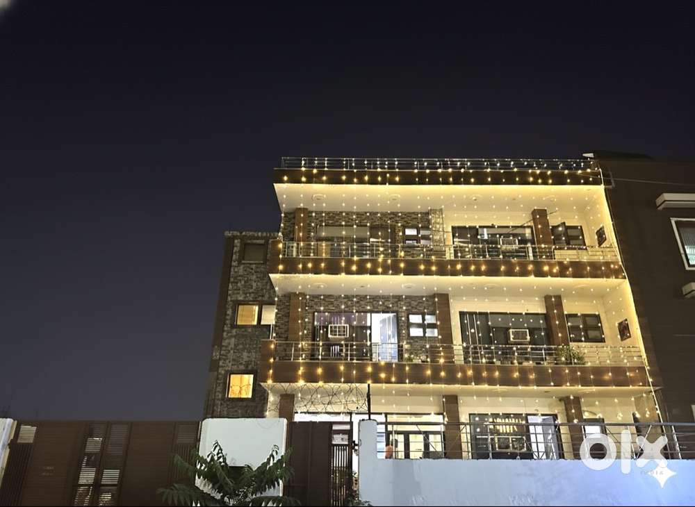 housekeeping staff for guest house