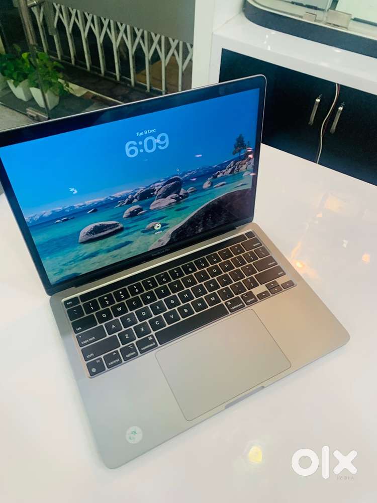 Apple MacBook Pro  2020  M1 Chip  8GB  256GB  A2338  Warranty