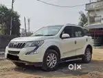 Mahindra XUV500 2016