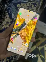 One plus 11R Only Phone no box no bill and charger Back panel broken