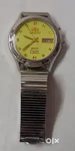 Antique Orient fully radium automatically running watch for sale.