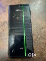 Samsung z flip3 all orignal with box nd cover.