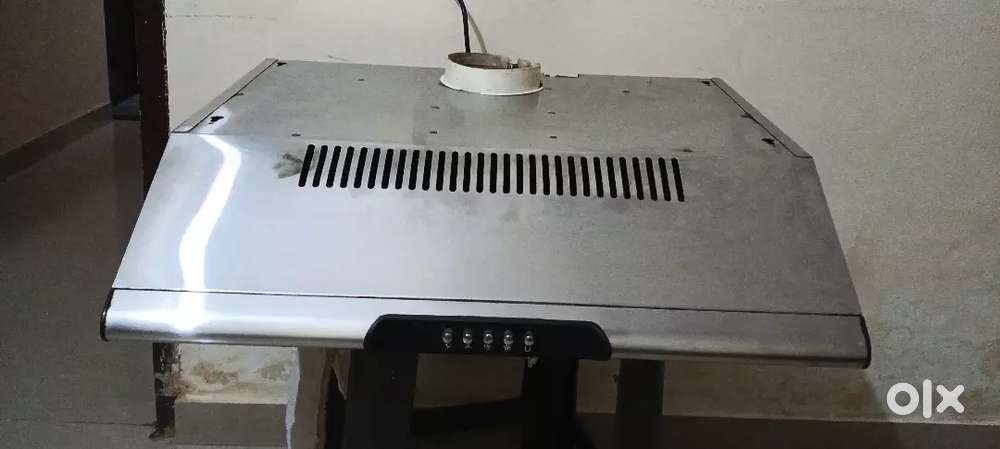 Kitchen Chimney – Good Condition