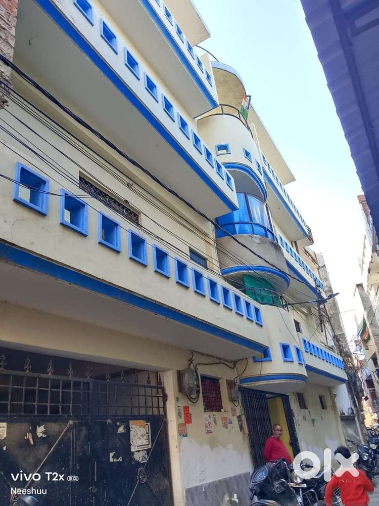 Rooms on rent for male accommodation in hazratganj