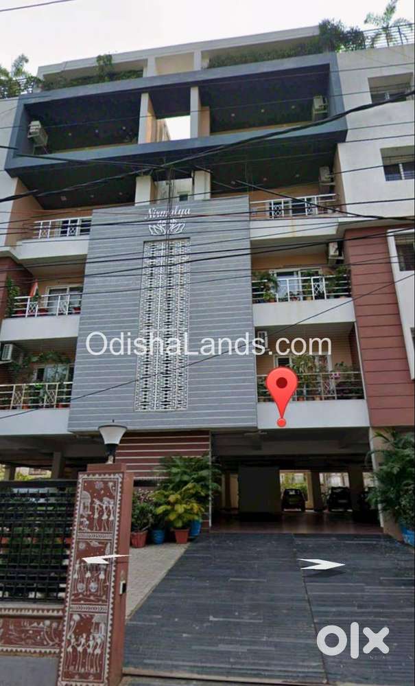 3 bhk sapcious fully furnished apartment for sale in BJB Nagar