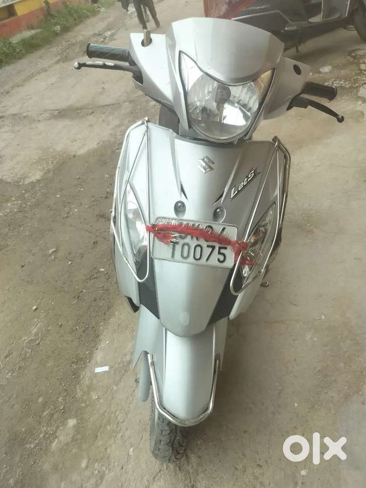 Let's go scooty