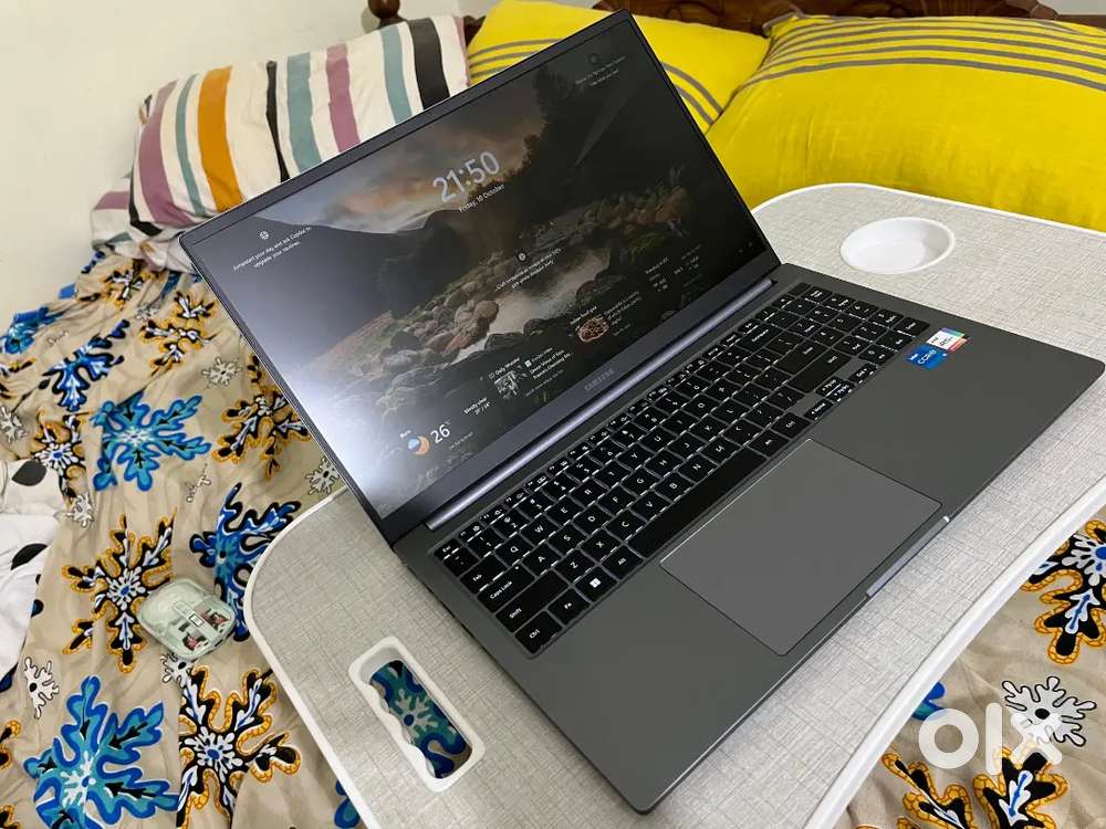 Brand new laptop for sale, 10 days old,
