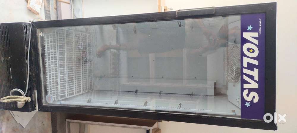 VOLTAS COMMERCIAL FRIDGE