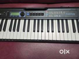 Piano/Keyboard - CASIOTone CT-S300