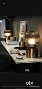 Selling some of my home decor - vases and stylish table lamp
