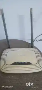 Tp link WR841N Dual band router for sale