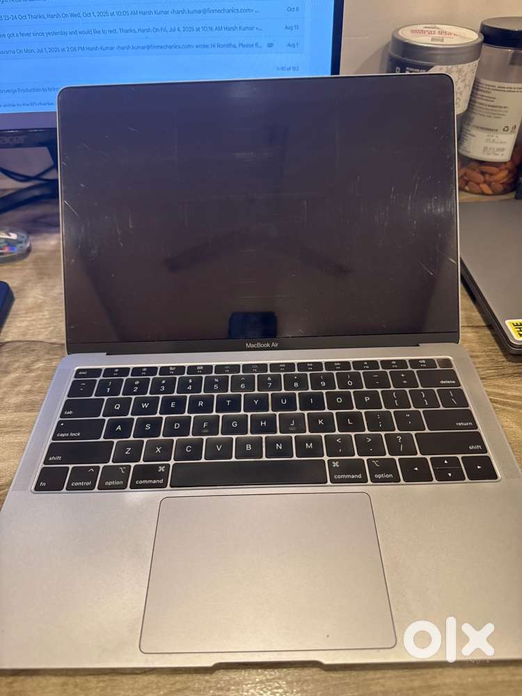 Macbook Air (2019)