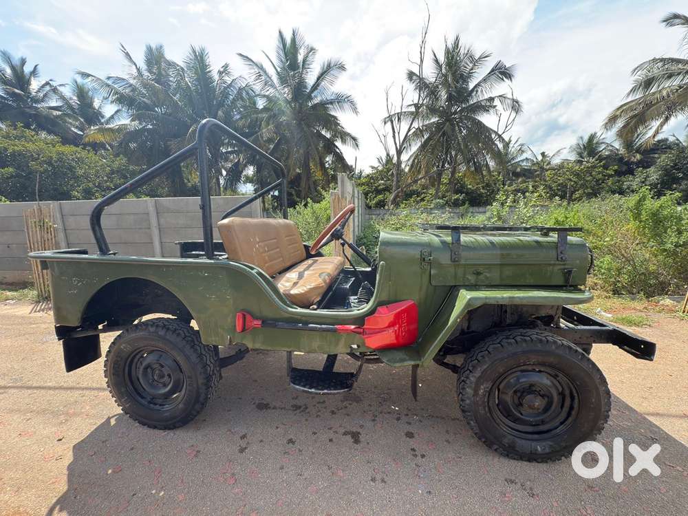 Mahindra Jeep 1977