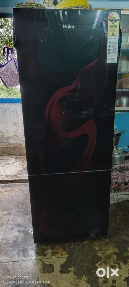 Haier fridge 4 years old 320 lt with bill