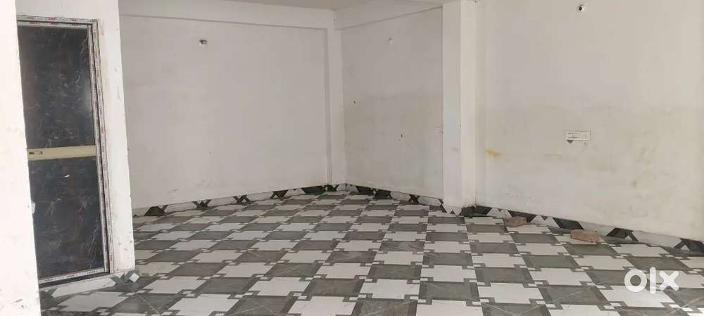 Space available for office,saloon,Godam in Boobna Market,Gudri bazar