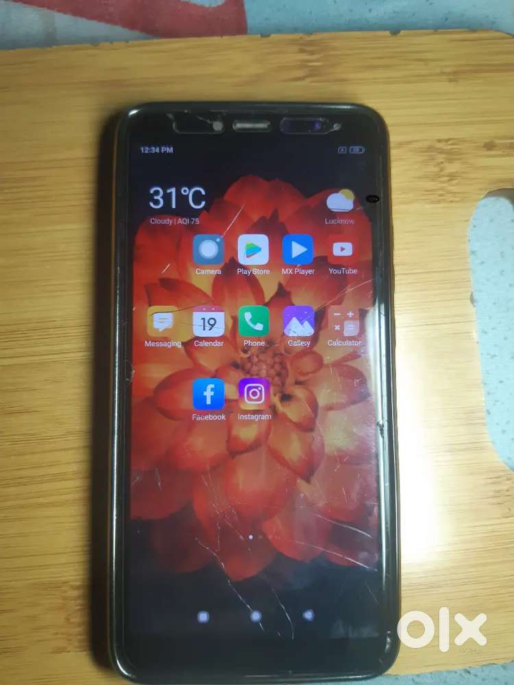 Redmi Y2   4/64  good condition