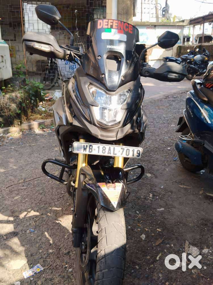 Excellent Condition HONDA CB200X Black of Defence Personnel