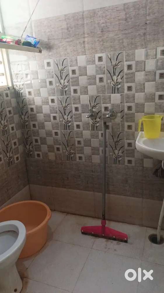 Room rent sharing 3060 rent 1000 rupees security electricity bill alag