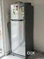 LG 288 liters Fridge in good condition for Sale