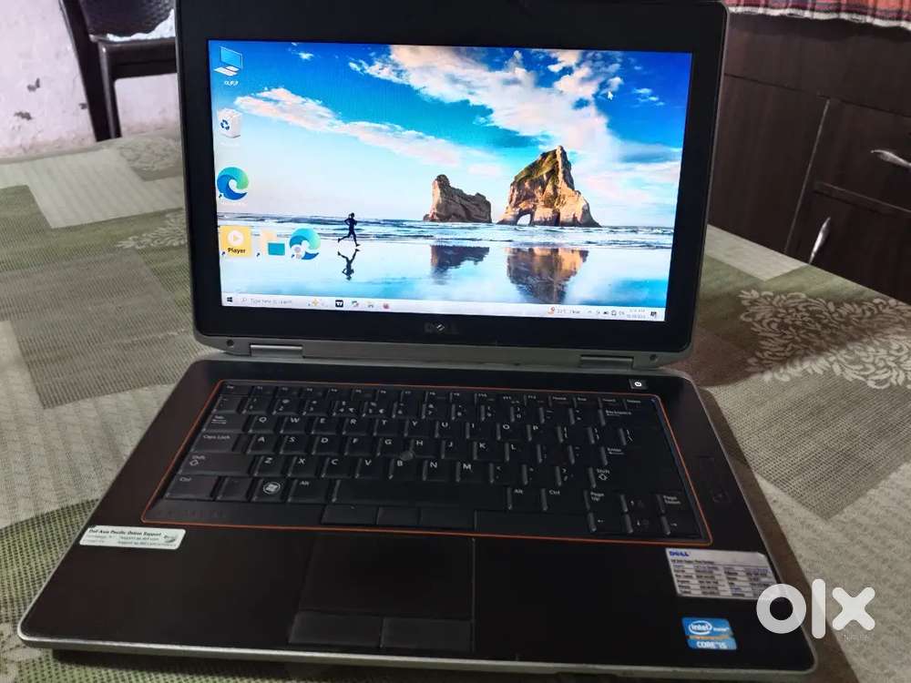 i5 DELL LAPTOP BEST CONDITION