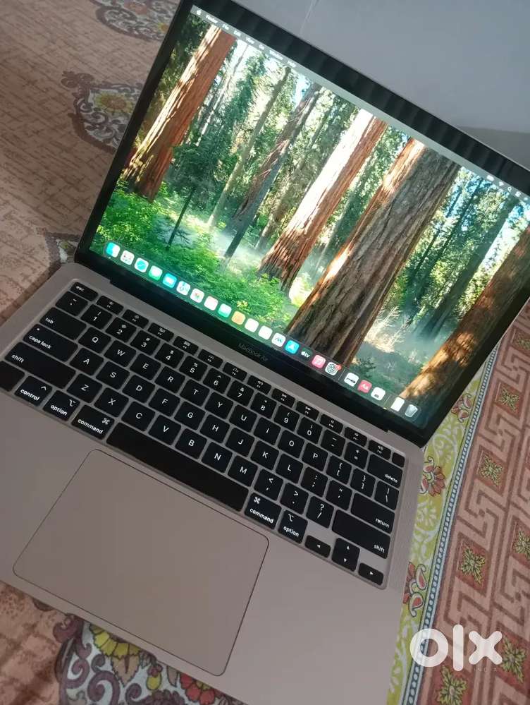 MacBook Air