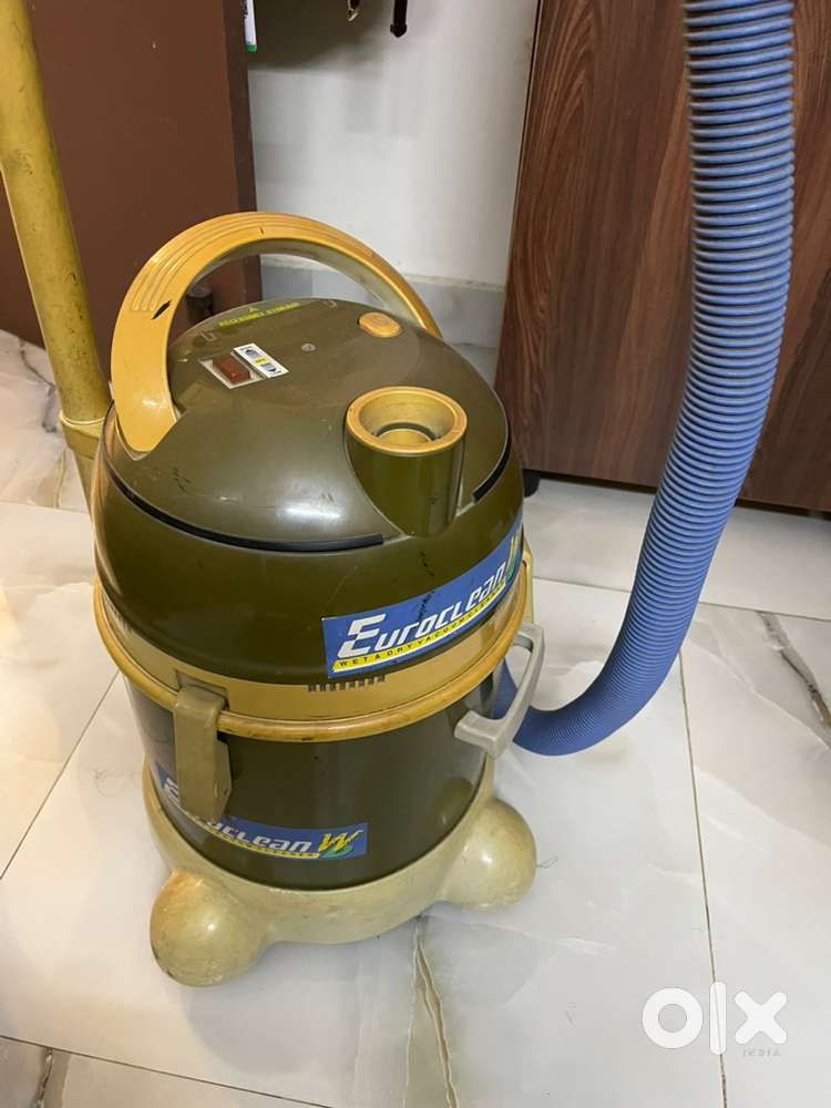 Eureka wet vaccum cleaner