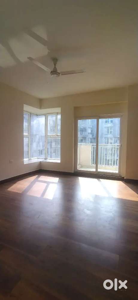 2Bhk+2 toilets, Semi Furnished, Immediately Available, NoidaExtension