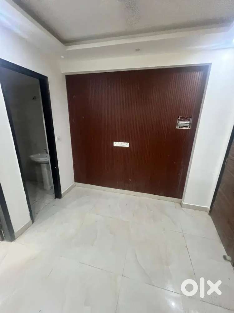 1 BHK FLAT FOR SALE