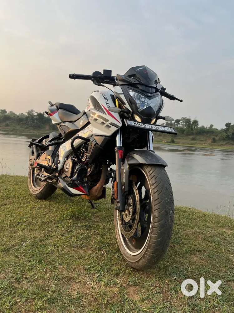 NS200 BS6 in mint condition