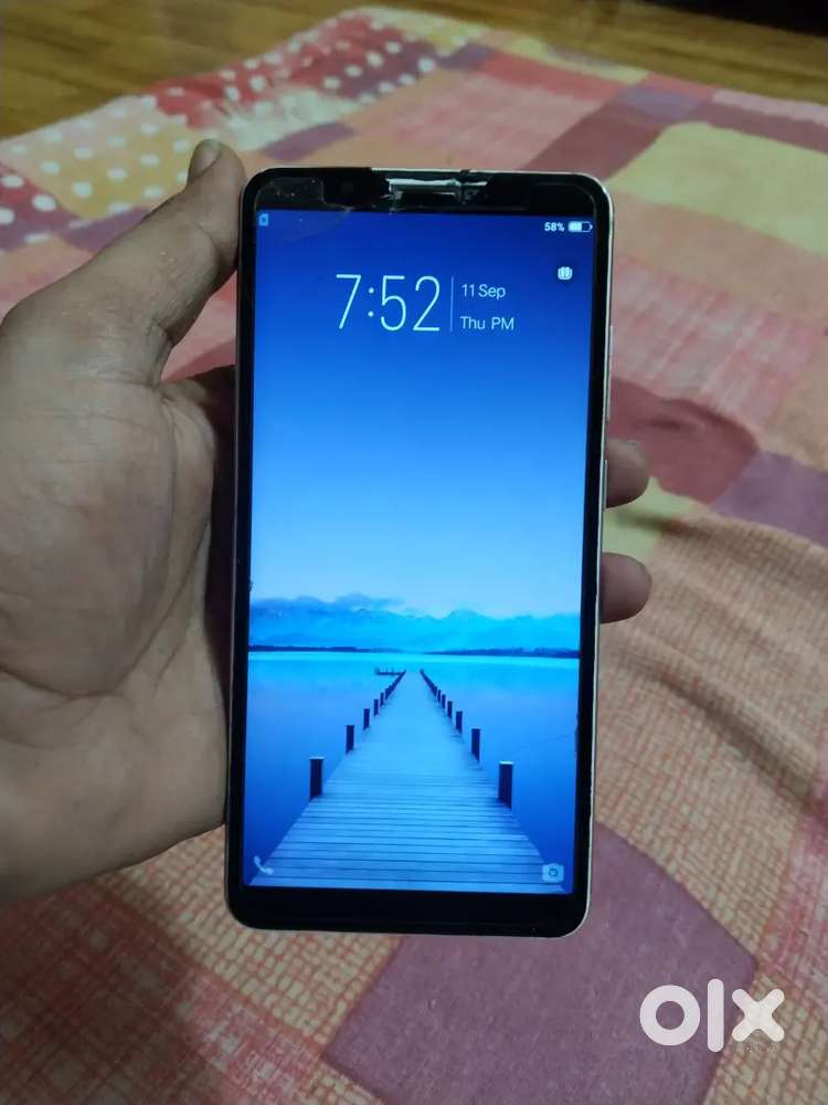 Vivo y71 phone