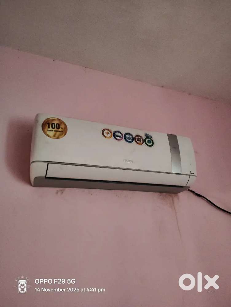 Onida ac 1 ton 3 star inverter AC with double side swing