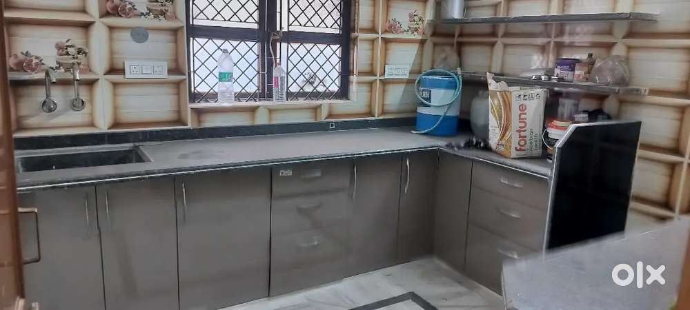 2bhk ground floor semi furnished house available for rent