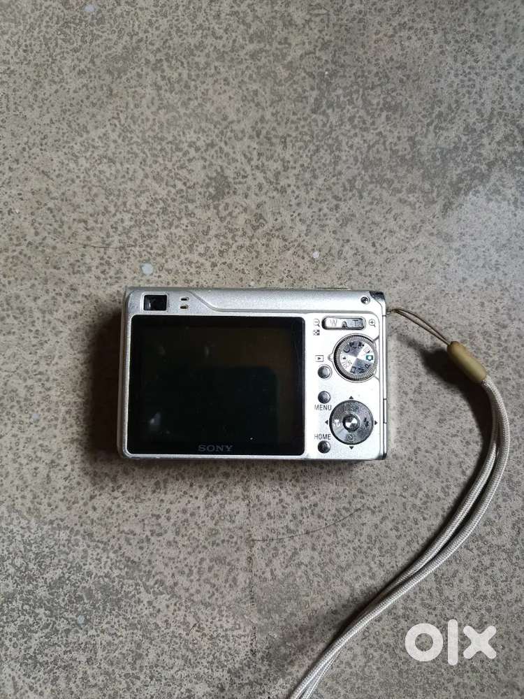 Camera Ko bachane hai