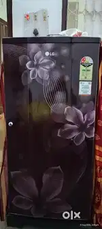 फ्रिज बेचना है