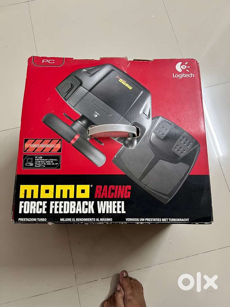 Logitech momo recing force feedback wheel