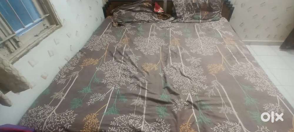 Double bed