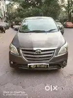 Toyota Innova 2.5 V 7 STR, 2012, Diesel