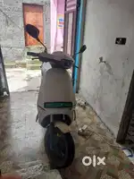 Ola s1 air good condition 8 Saal ki battery warranty 3 Saal ki gadi ki