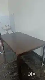 6 seater dining table
