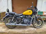 Meteor 350 fireball yellow
