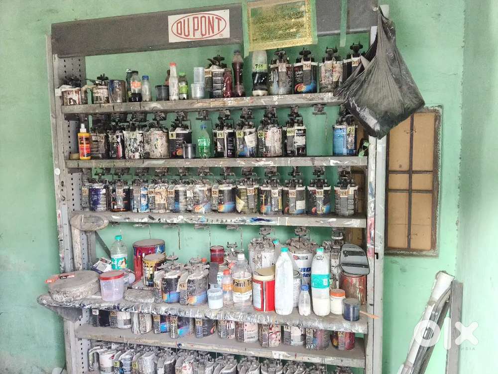 Paint mixing machine