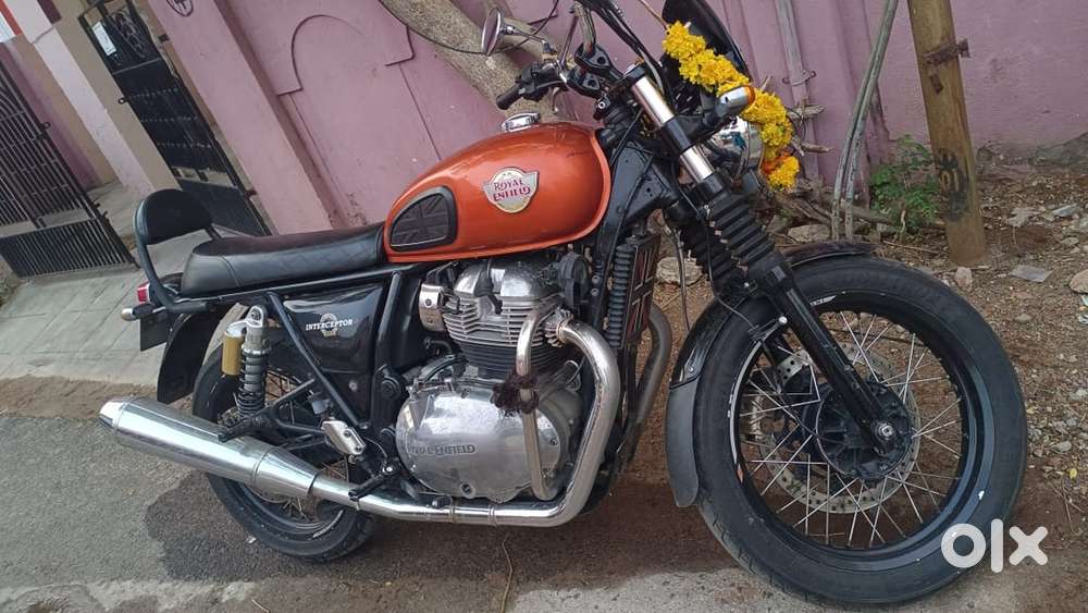 Bike also good condition it’s looking new