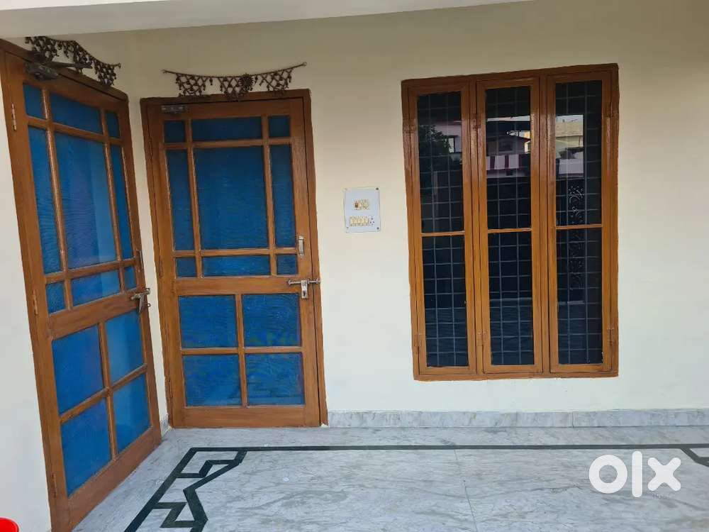 Double rooms with kitchen available for rent