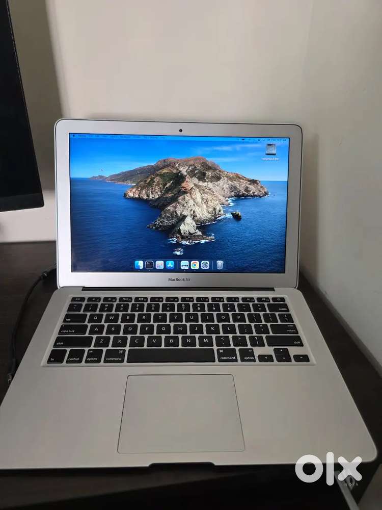 MACBOOK AIR M1