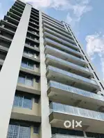 ONE  FLOOR  ONE APARTMENT